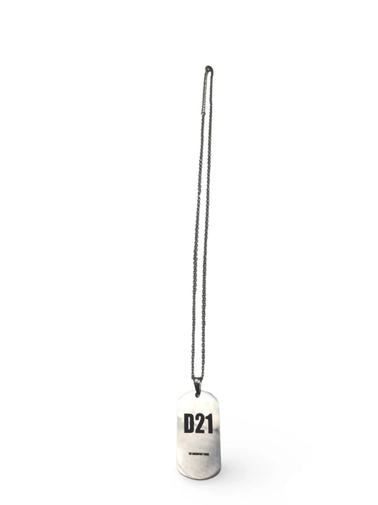 Plaque ID 21 SILVER THE DAVENPORT PARIS